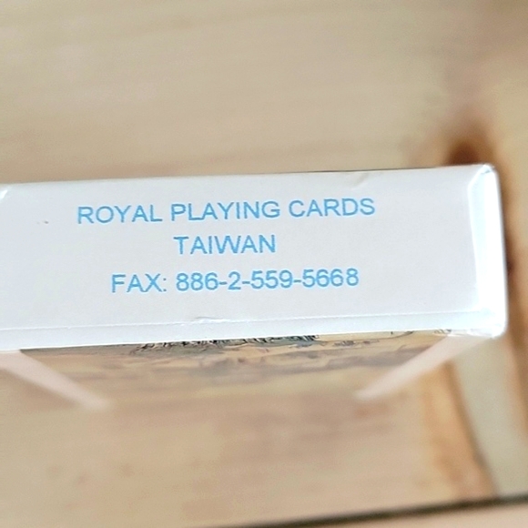 Vintage China Airlines Royal Playing Cards - Picture 3 of 4